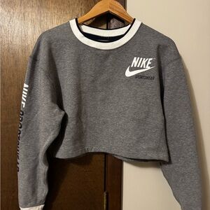 Nike crop sweatshirt. Reversible. Size medium.